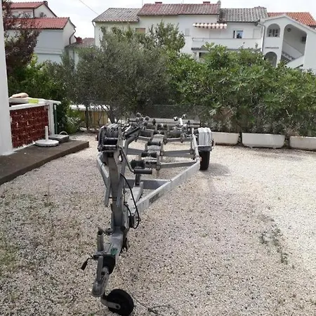 In With Terrace, Air Conditioning, W-lan, Washing Machine 4386-2 Apartment Palit